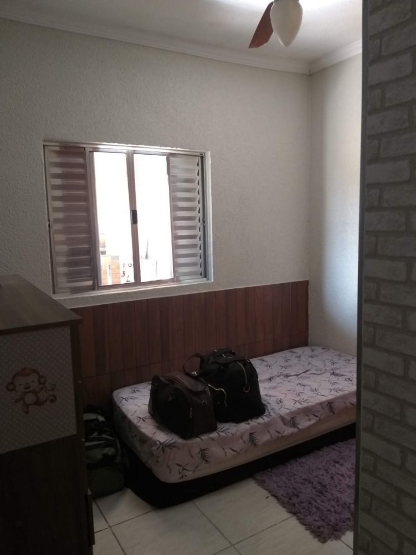 Casa à venda com 3 quartos, 100m² - Foto 8