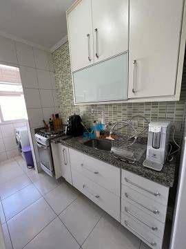 Apartamento à venda com 2 quartos, 52m² - Foto 17