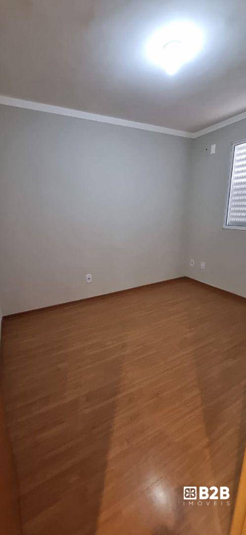 Apartamento à venda com 2 quartos, 44m² - Foto 9