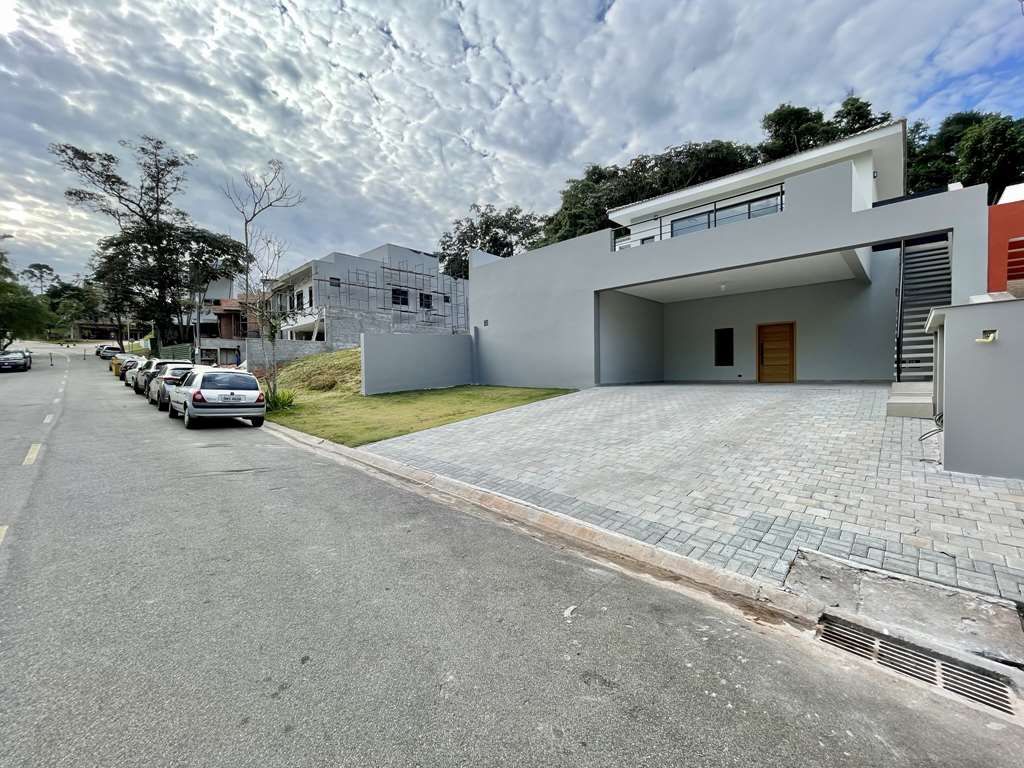 Casa de Condomínio à venda com 3 quartos, 321m² - Foto 1