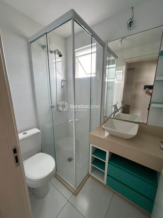 Apartamento à venda com 2 quartos, 66m² - Foto 12