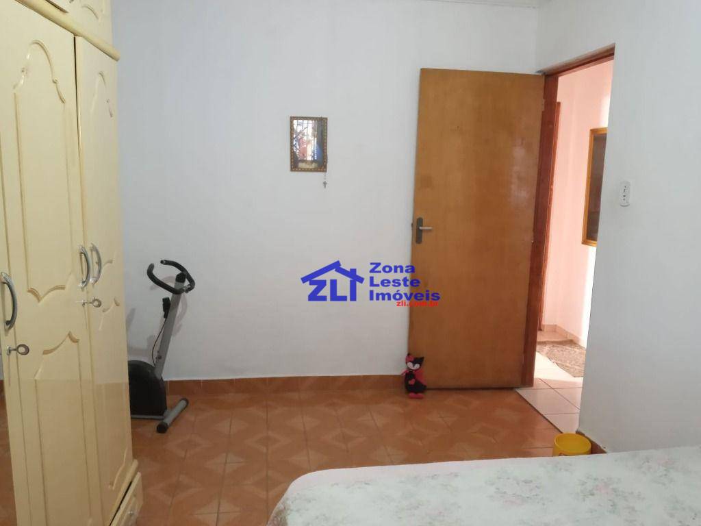 Casa à venda com 2 quartos, 180m² - Foto 13