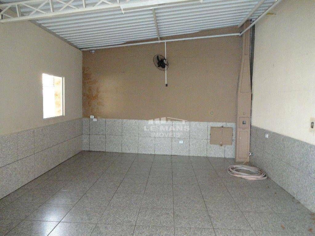 Chácara à venda com 4 quartos, 450m² - Foto 9