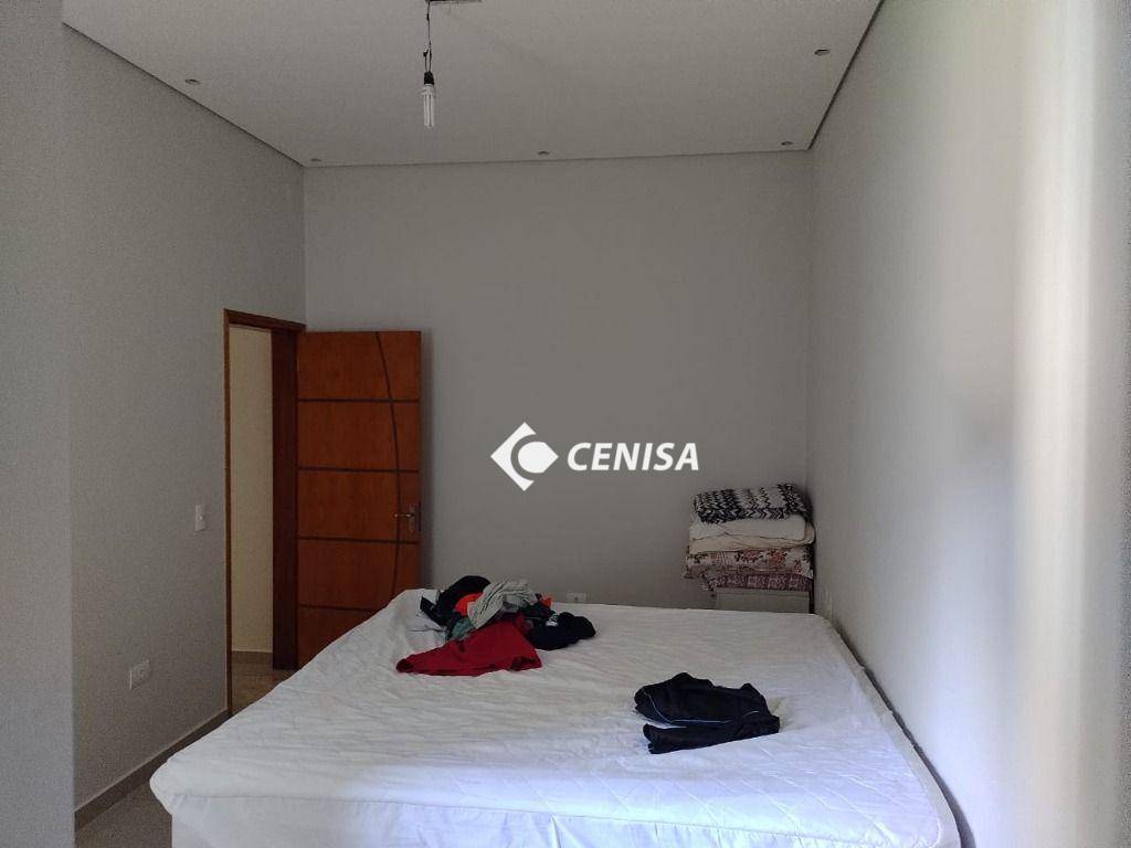 Casa à venda com 3 quartos, 96m² - Foto 9