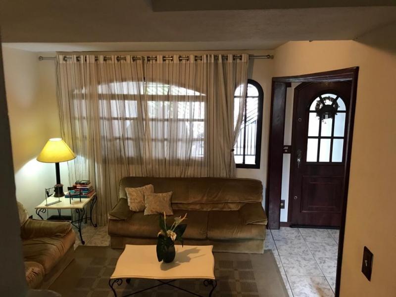 Apartamento à venda com 3 quartos, 74m² - Foto 1