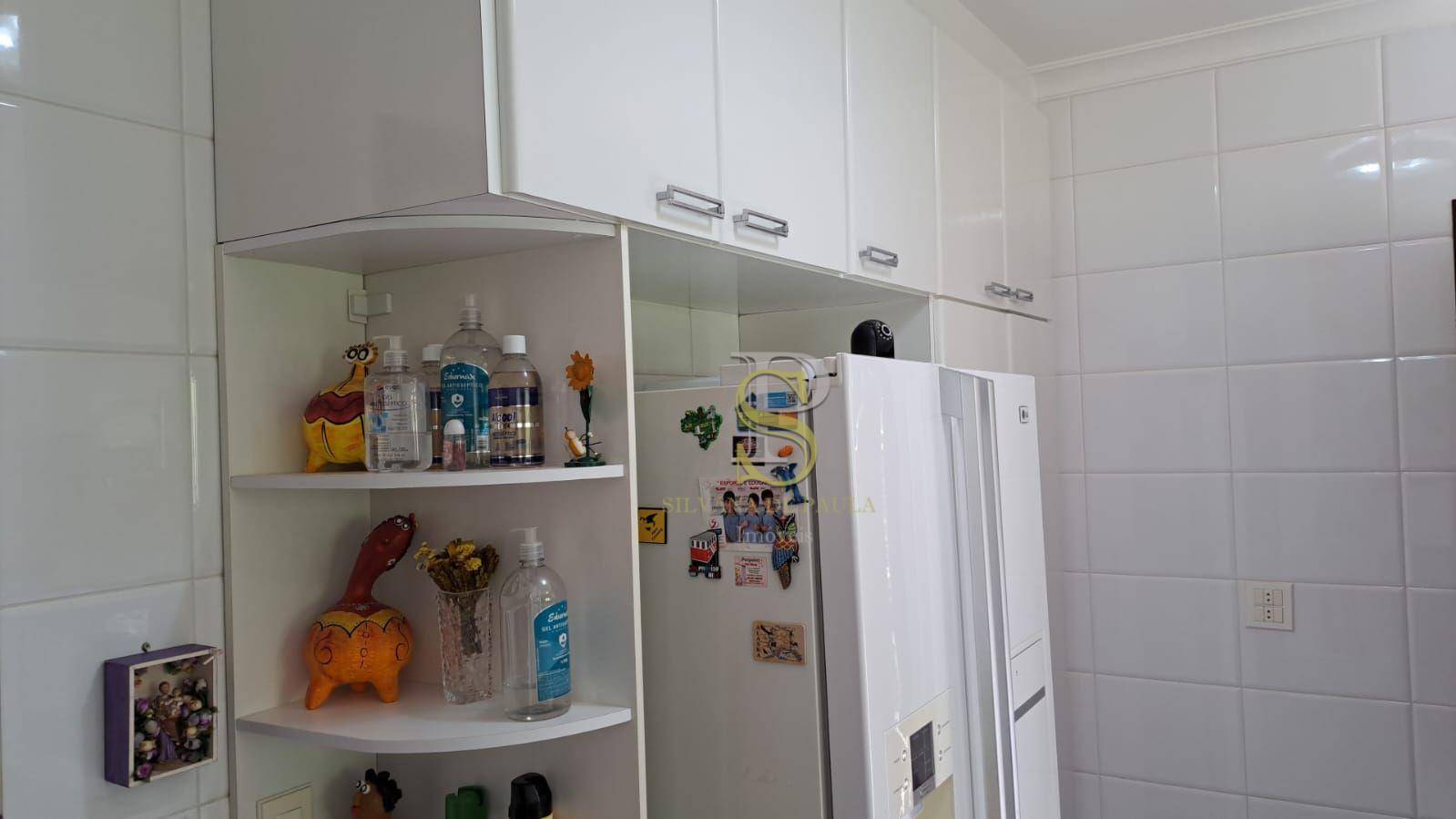 Casa de Condomínio à venda com 6 quartos, 500m² - Foto 11