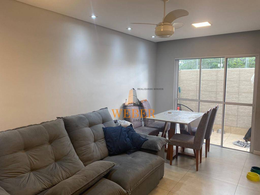 Casa à venda com 3 quartos, 100m² - Foto 9