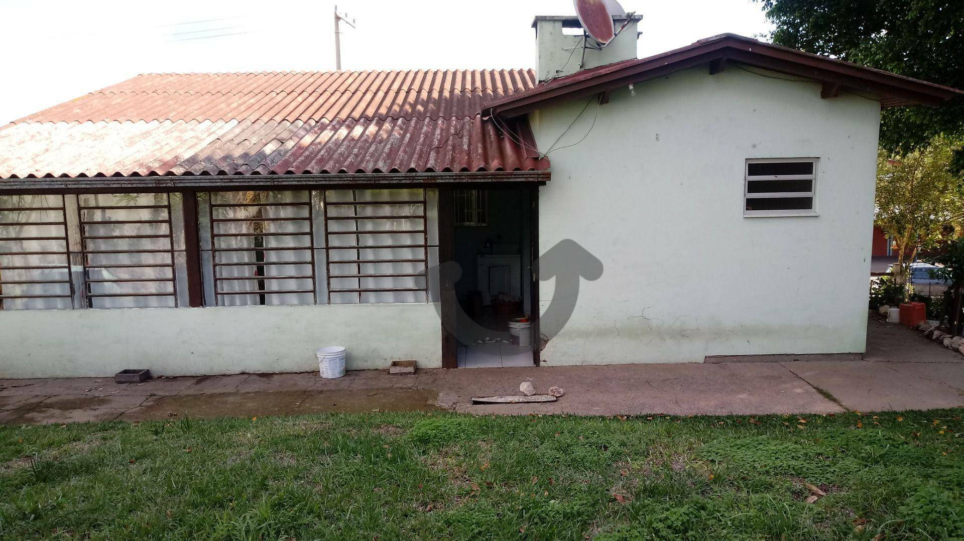 Casa à venda com 3 quartos, 177m² - Foto 4