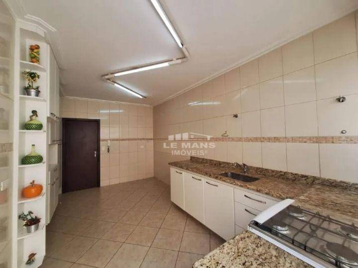 Casa à venda e aluguel com 3 quartos, 175m² - Foto 12