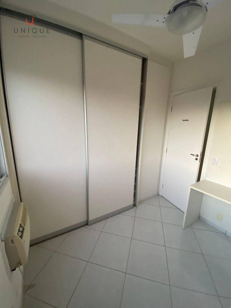 Apartamento à venda com 2 quartos, 58m² - Foto 4