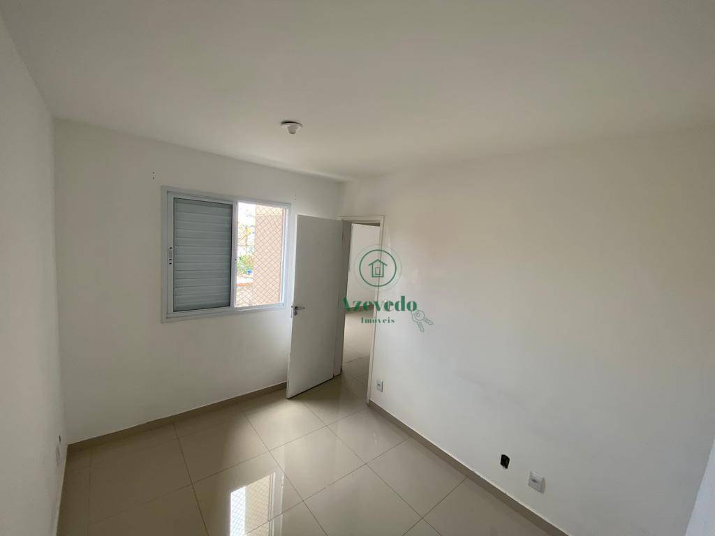 Apartamento à venda com 2 quartos, 55m² - Foto 15