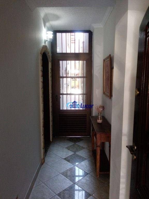 Sobrado à venda com 3 quartos, 214m² - Foto 13