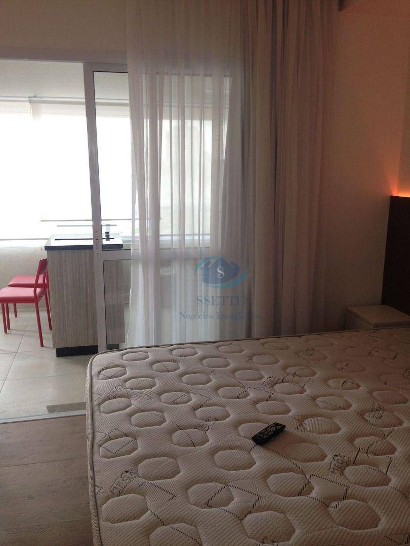 Apartamento à venda com 1 quarto, 41m² - Foto 13