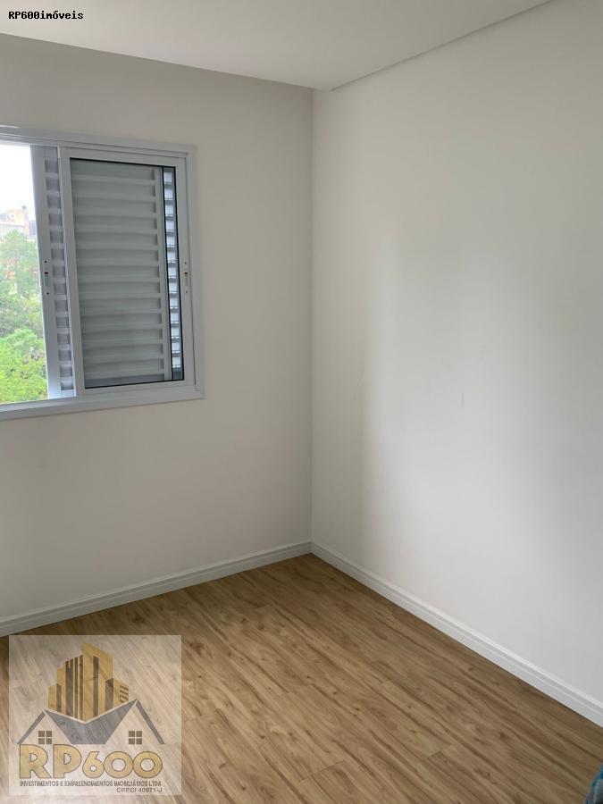 Apartamento à venda com 2 quartos, 60m² - Foto 11