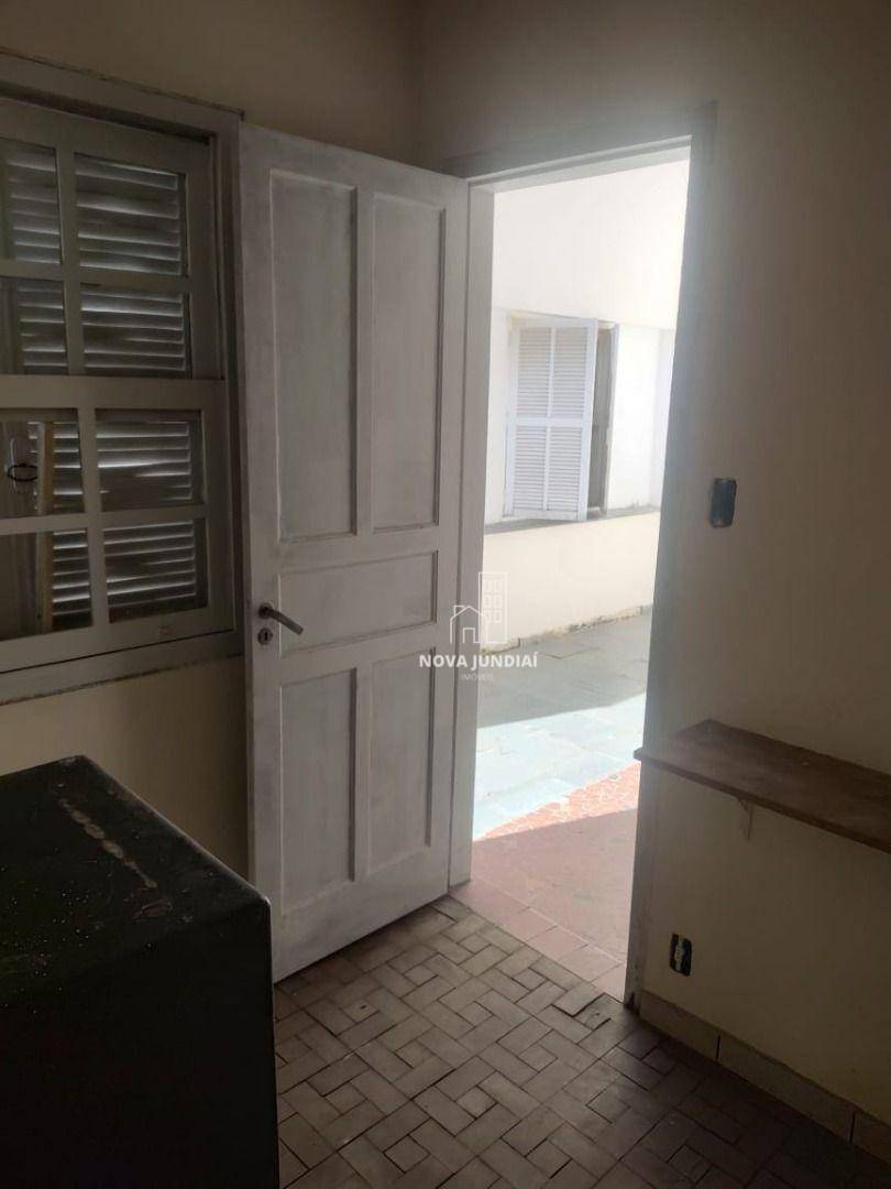 Casa para alugar com 3 quartos, 191m² - Foto 10