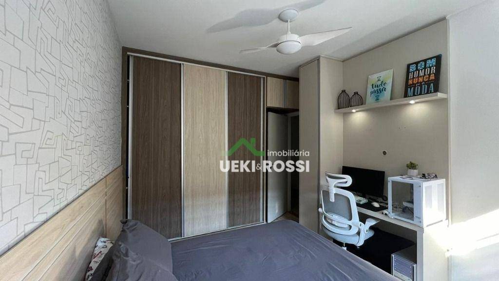 Casa à venda com 3 quartos, 160m² - Foto 13