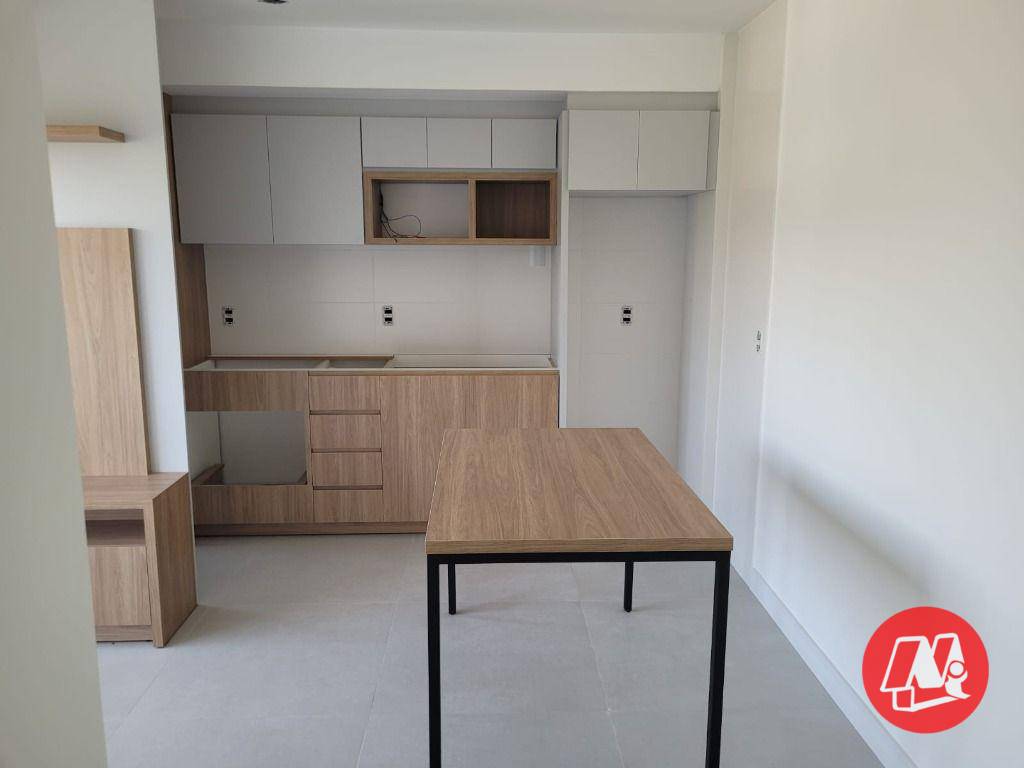 Apartamento à venda com 1 quarto, 34m² - Foto 11