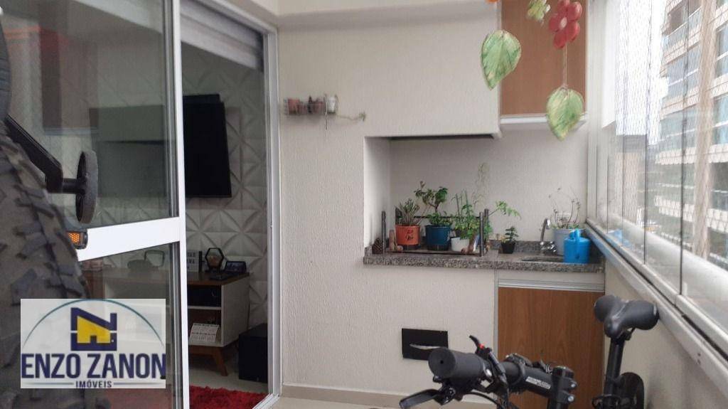 Apartamento à venda com 3 quartos, 84m² - Foto 2