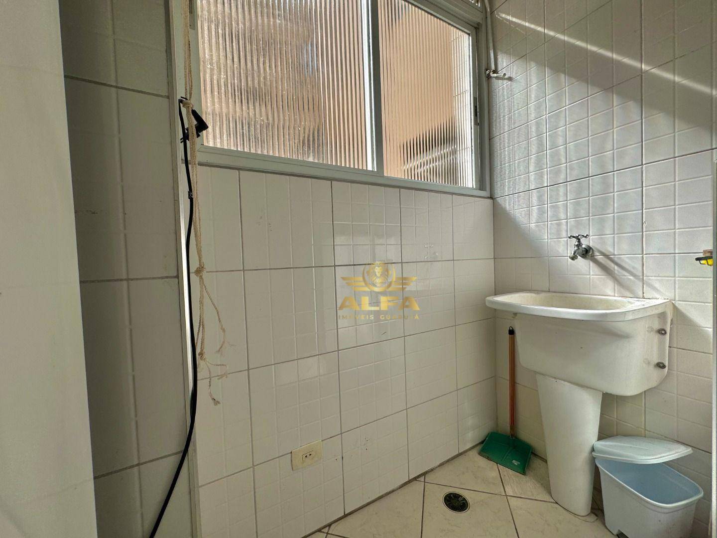 Apartamento à venda com 2 quartos, 75m² - Foto 13