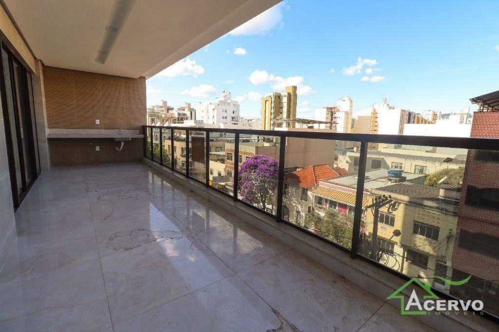 Apartamento à venda com 4 quartos, 225m² - Foto 4