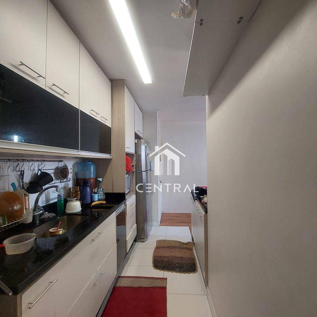 Apartamento à venda com 3 quartos, 64m² - Foto 13