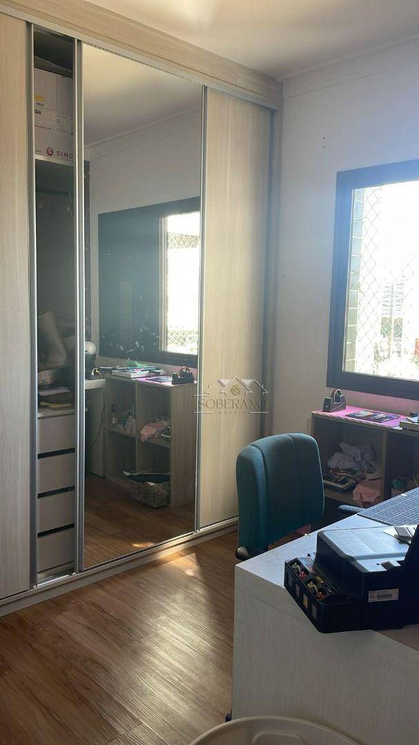 Apartamento à venda com 3 quartos, 144m² - Foto 12