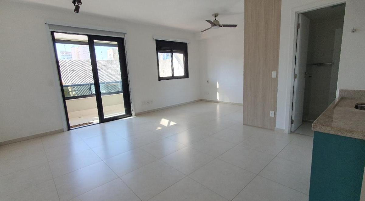 Apartamento à venda com 1 quarto, 42m² - Foto 8