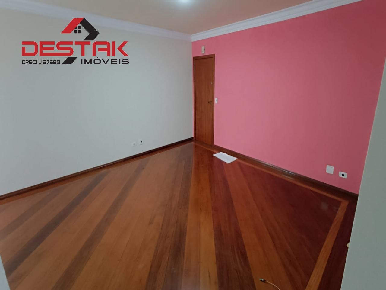 Apartamento para alugar com 3 quartos, 127m² - Foto 3