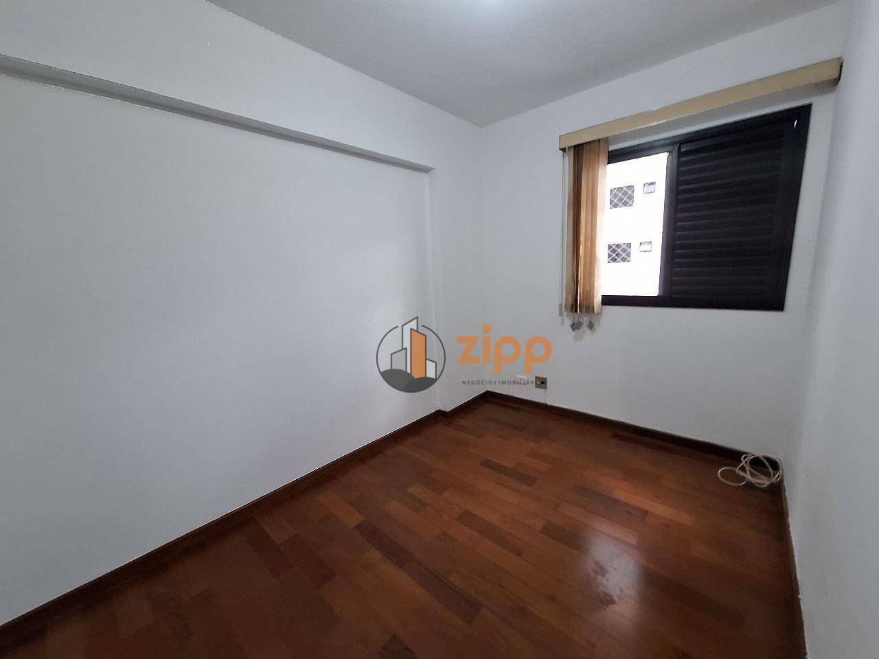 Apartamento para alugar com 3 quartos, 90m² - Foto 10