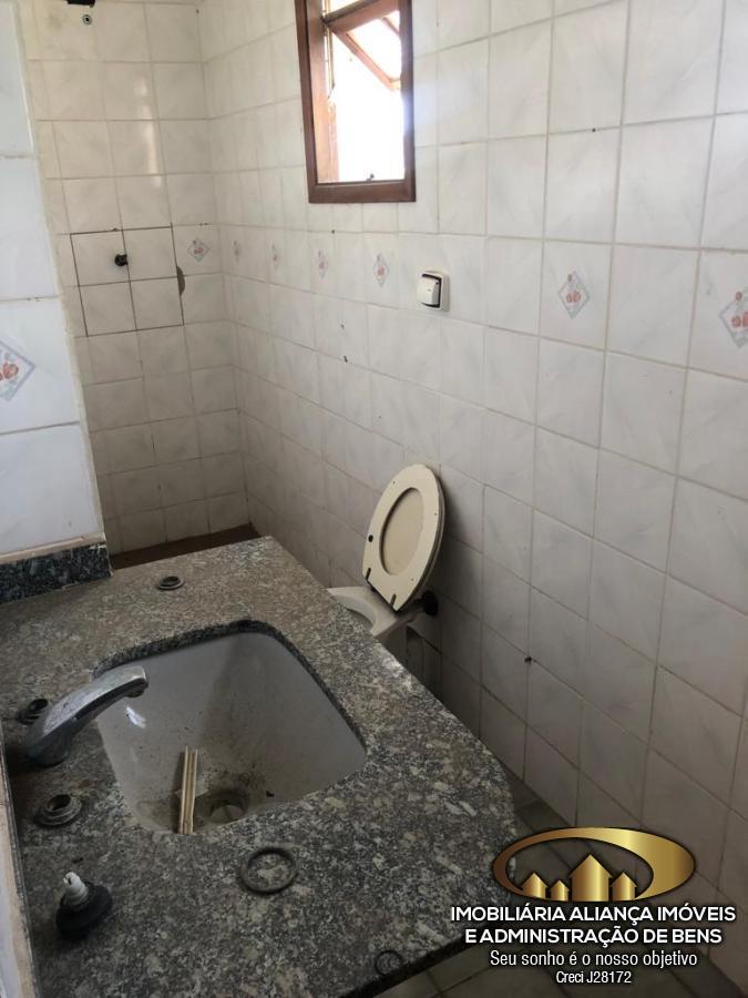 Casa à venda com 4 quartos, 320m² - Foto 27