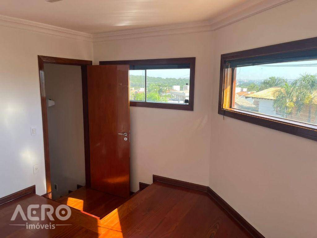 Sobrado para alugar com 3 quartos, 460m² - Foto 2