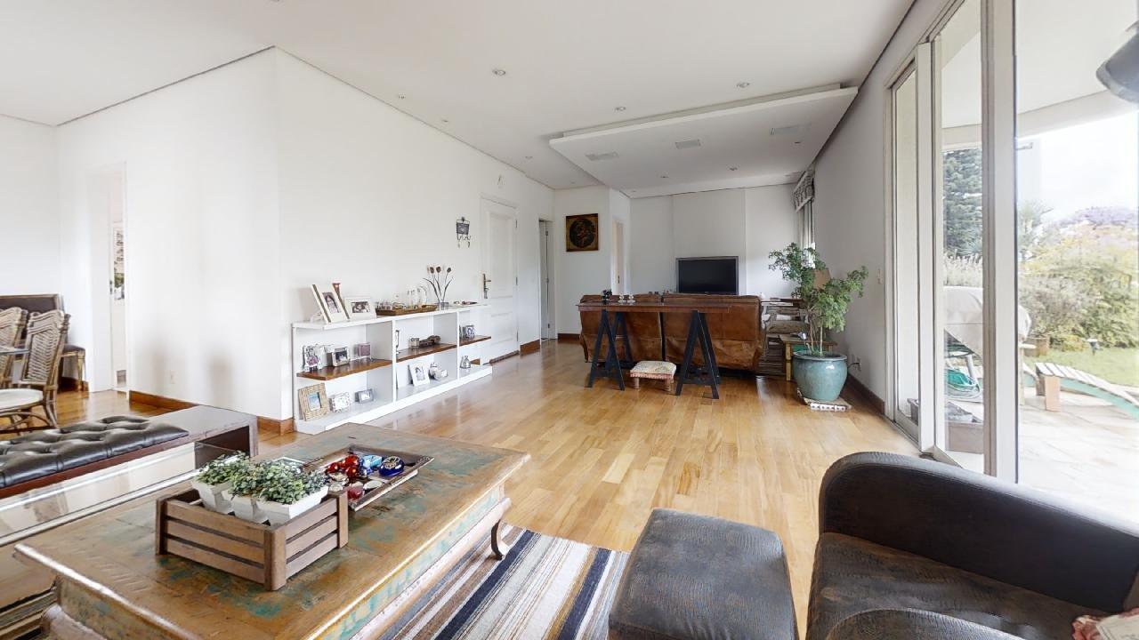 Apartamento à venda com 3 quartos, 193m² - Foto 1