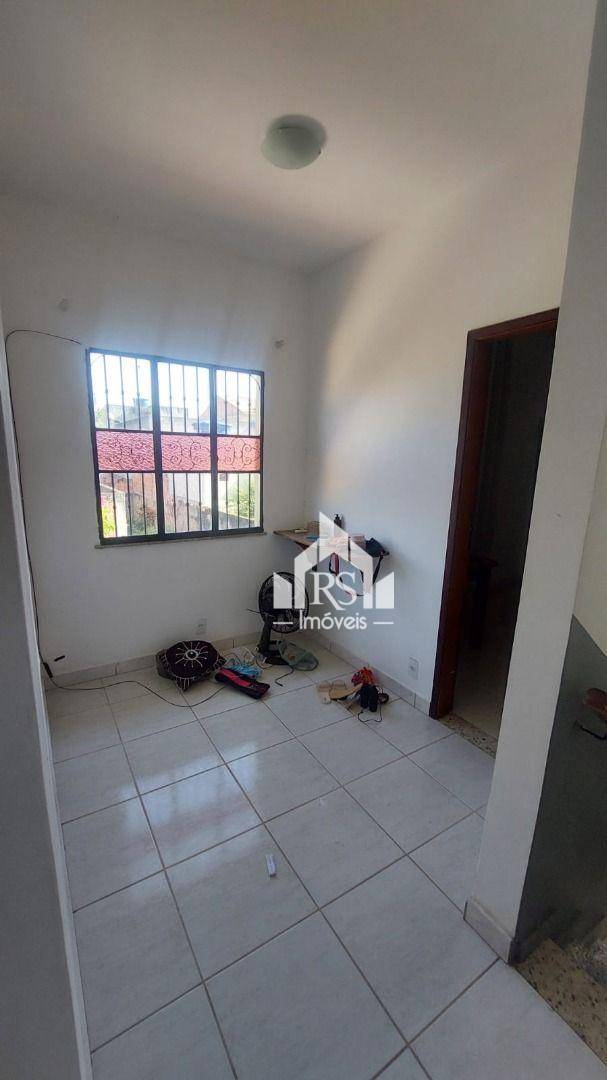 Casa à venda com 3 quartos, 80m² - Foto 27