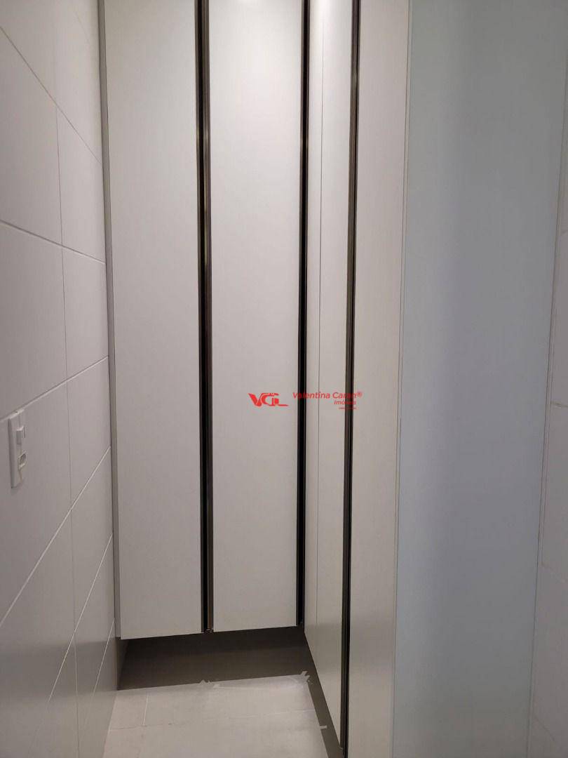 Apartamento à venda com 3 quartos, 95m² - Foto 3