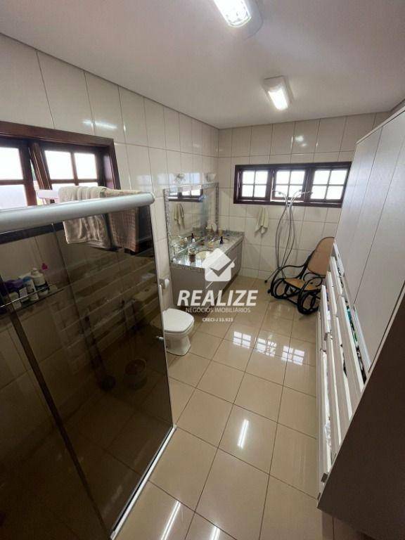 Sobrado à venda com 4 quartos, 310m² - Foto 19