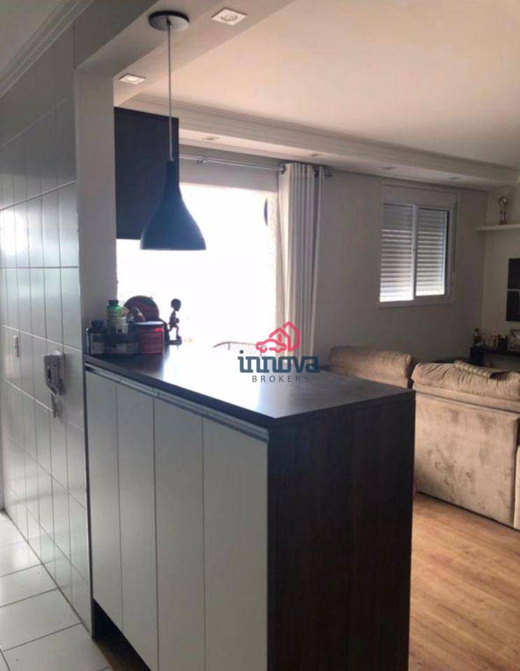 Apartamento à venda com 2 quartos, 70m² - Foto 2