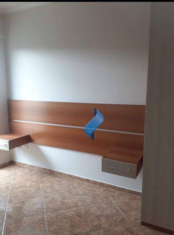 Apartamento à venda com 2 quartos, 86m² - Foto 3