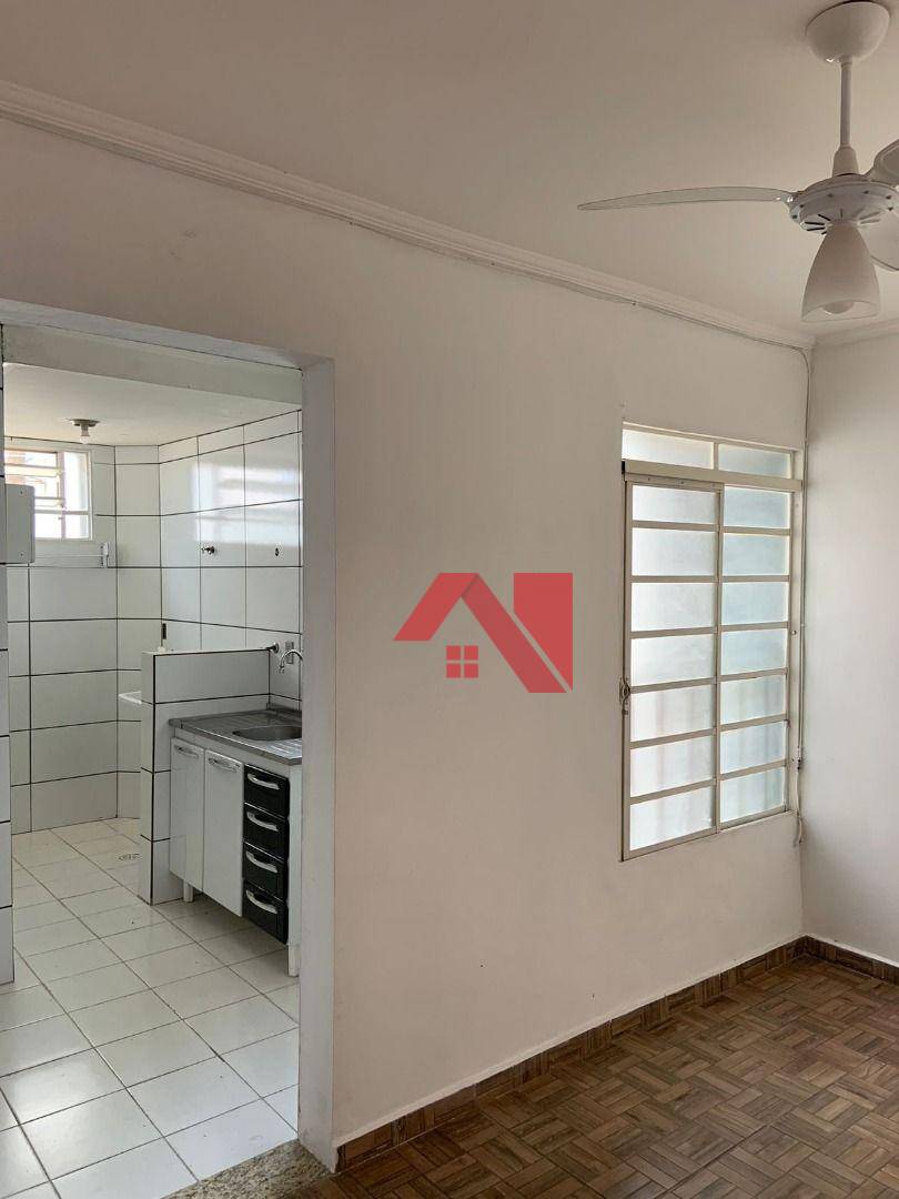 Apartamento à venda com 2 quartos, 55m² - Foto 12