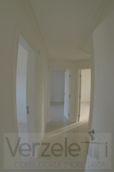 Apartamento à venda com 3 quartos, 139m² - Foto 15