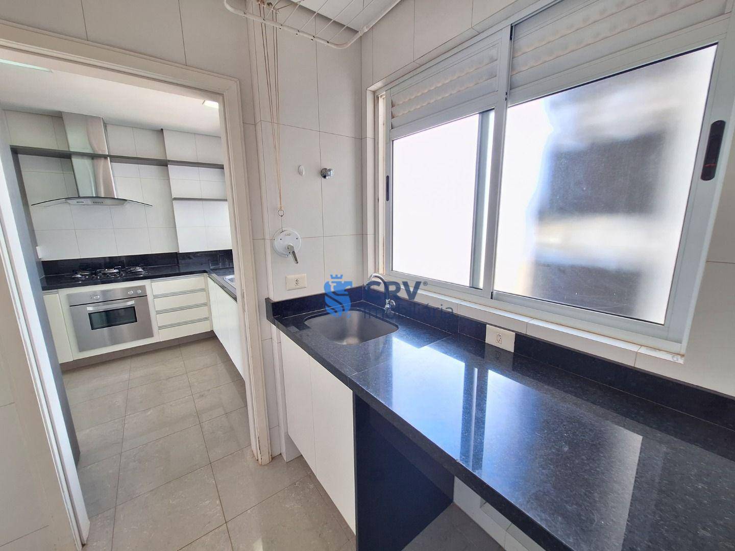 Apartamento à venda e aluguel com 3 quartos, 154m² - Foto 5