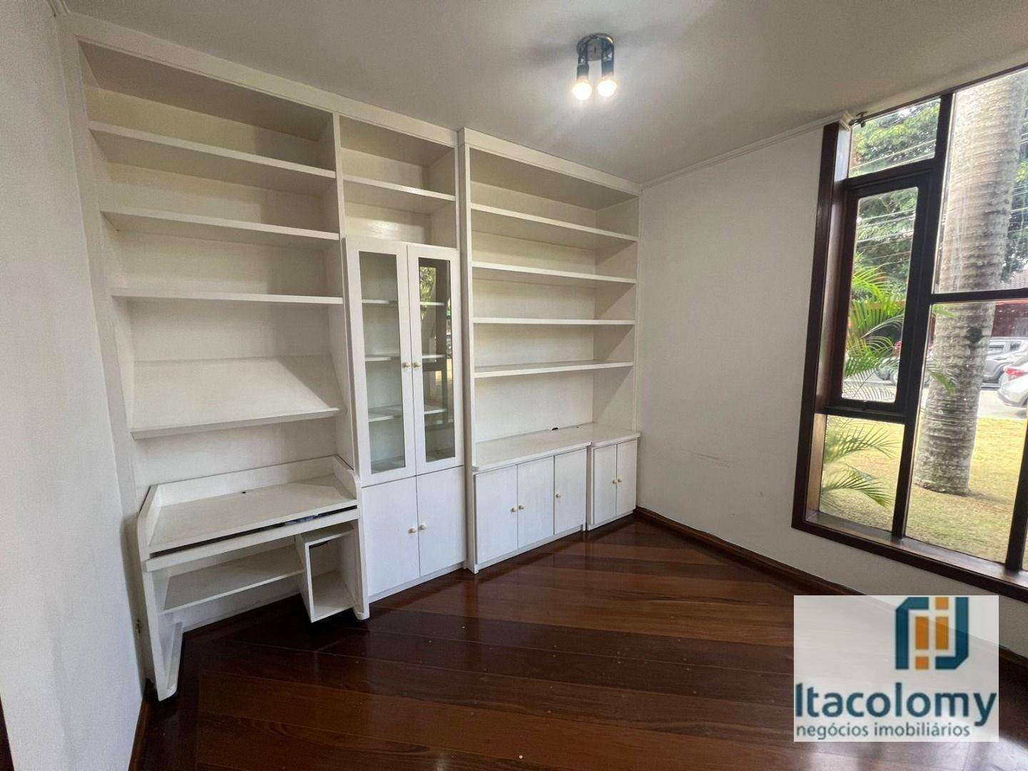 Casa de Condomínio à venda com 4 quartos, 420m² - Foto 13