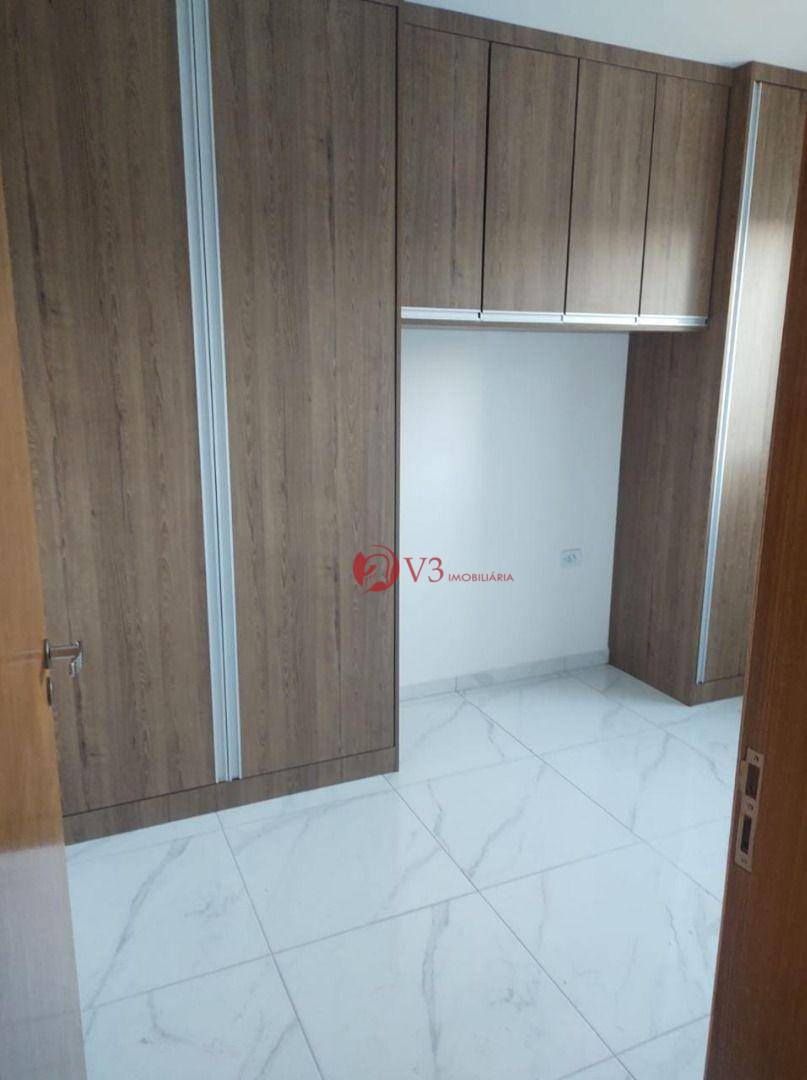 Apartamento à venda com 2 quartos, 38m² - Foto 2