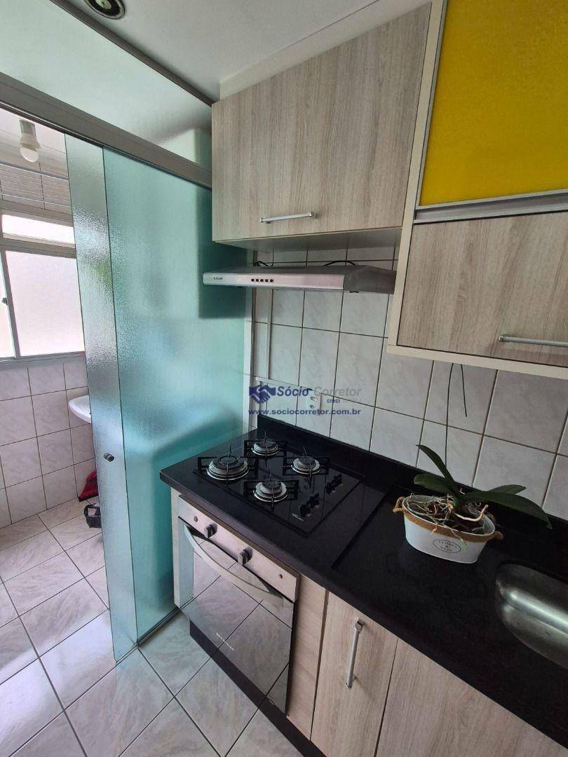 Apartamento para alugar com 2 quartos, 55m² - Foto 6