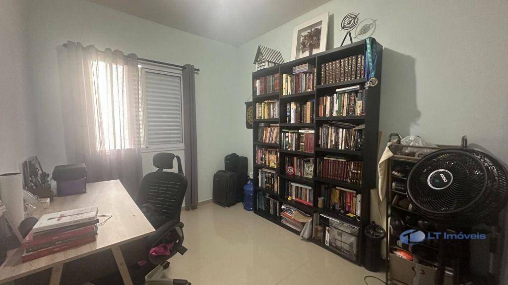 Sobrado à venda com 3 quartos, 98m² - Foto 3