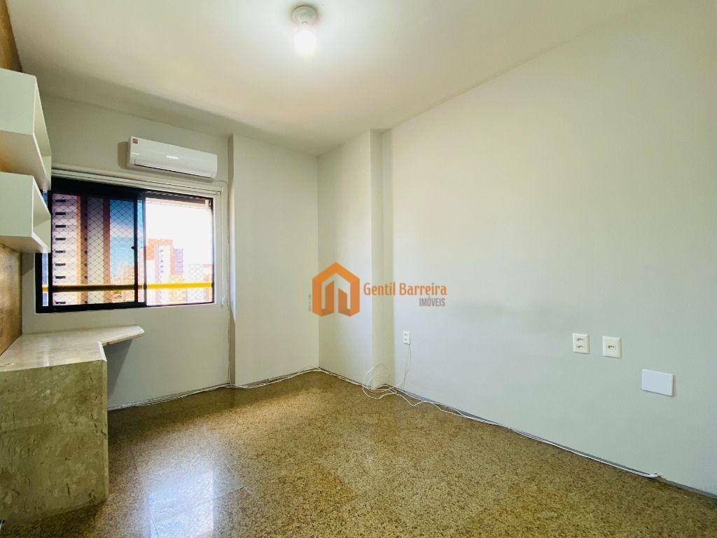 Apartamento à venda com 4 quartos, 174m² - Foto 27