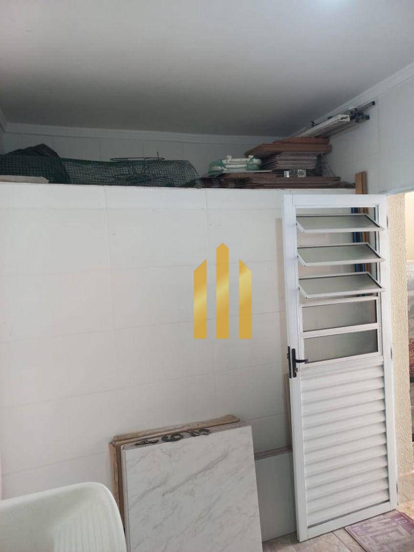 Sobrado à venda com 3 quartos, 180m² - Foto 105