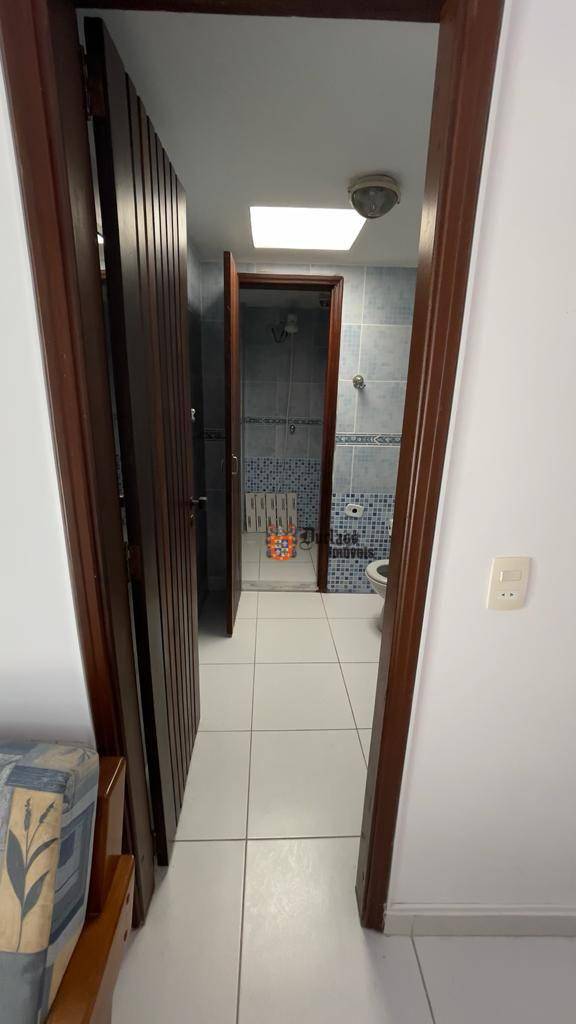 Cobertura à venda com 3 quartos, 214m² - Foto 30