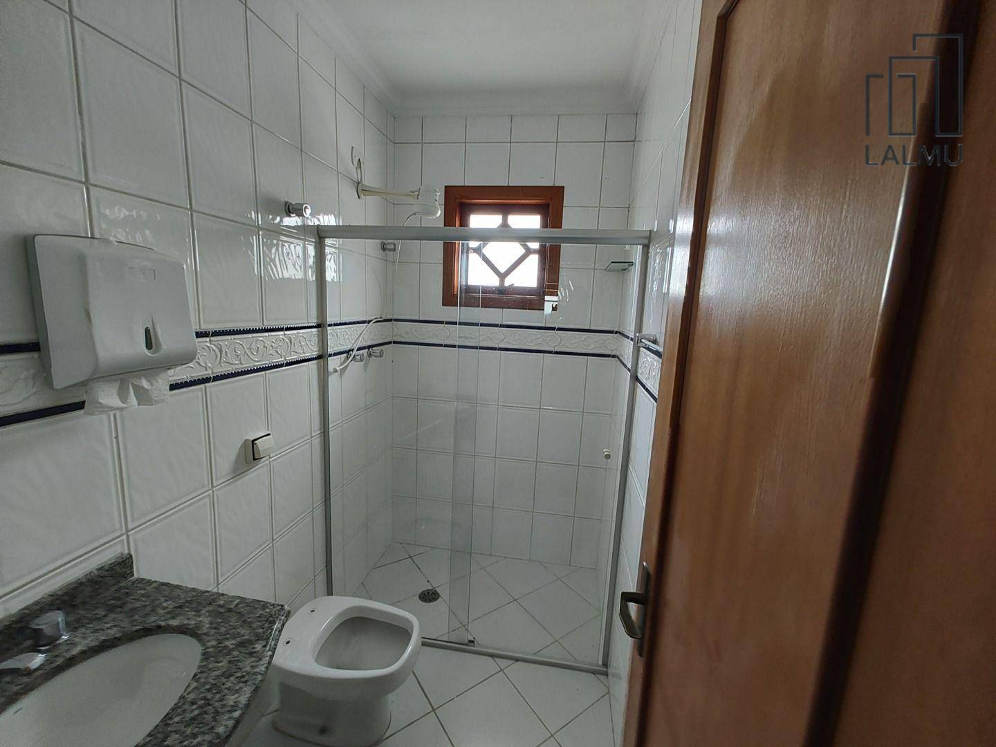 Sobrado para alugar com 3 quartos, 180m² - Foto 18