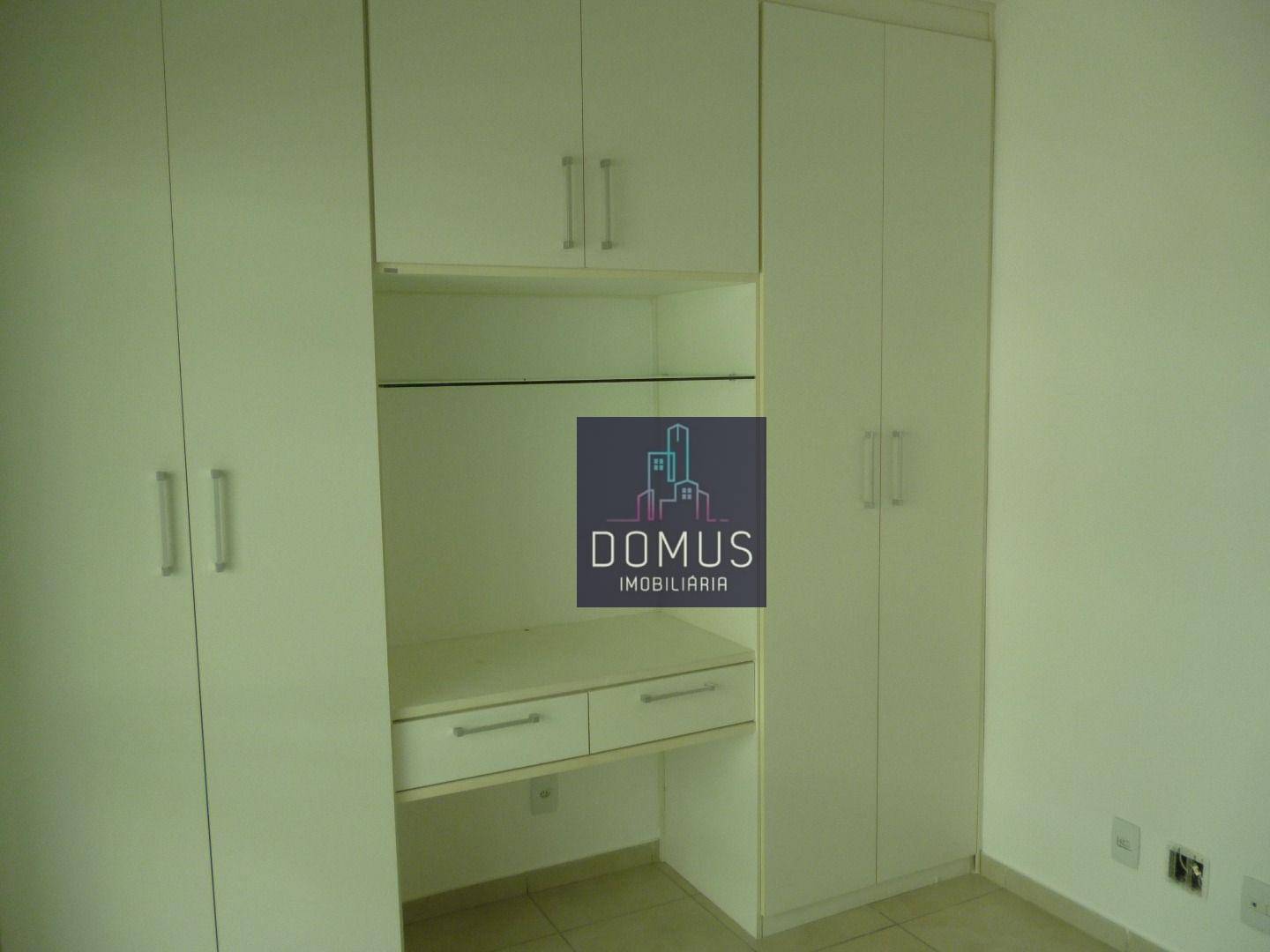 Apartamento à venda com 3 quartos, 93m² - Foto 7