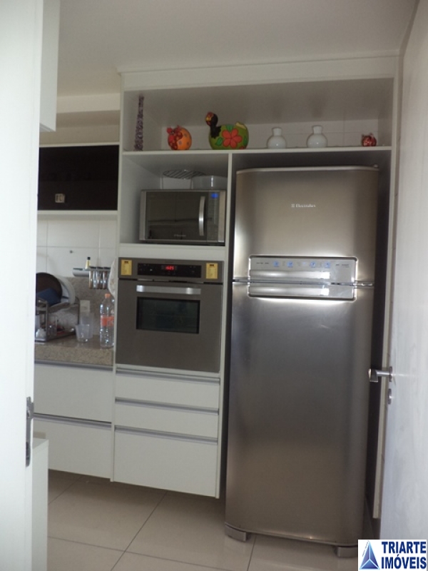 Apartamento à venda com 3 quartos, 125m² - Foto 14